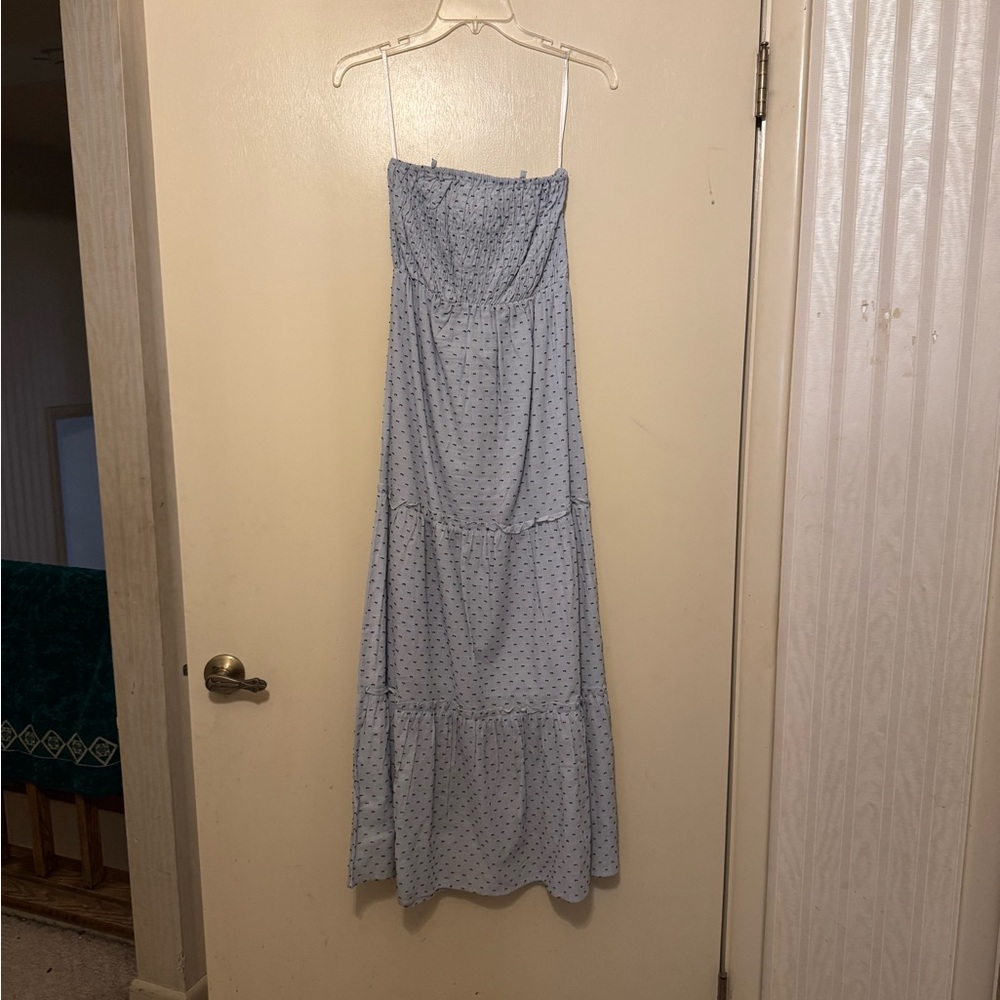 Elegant Blue Strapless Maxi Dress